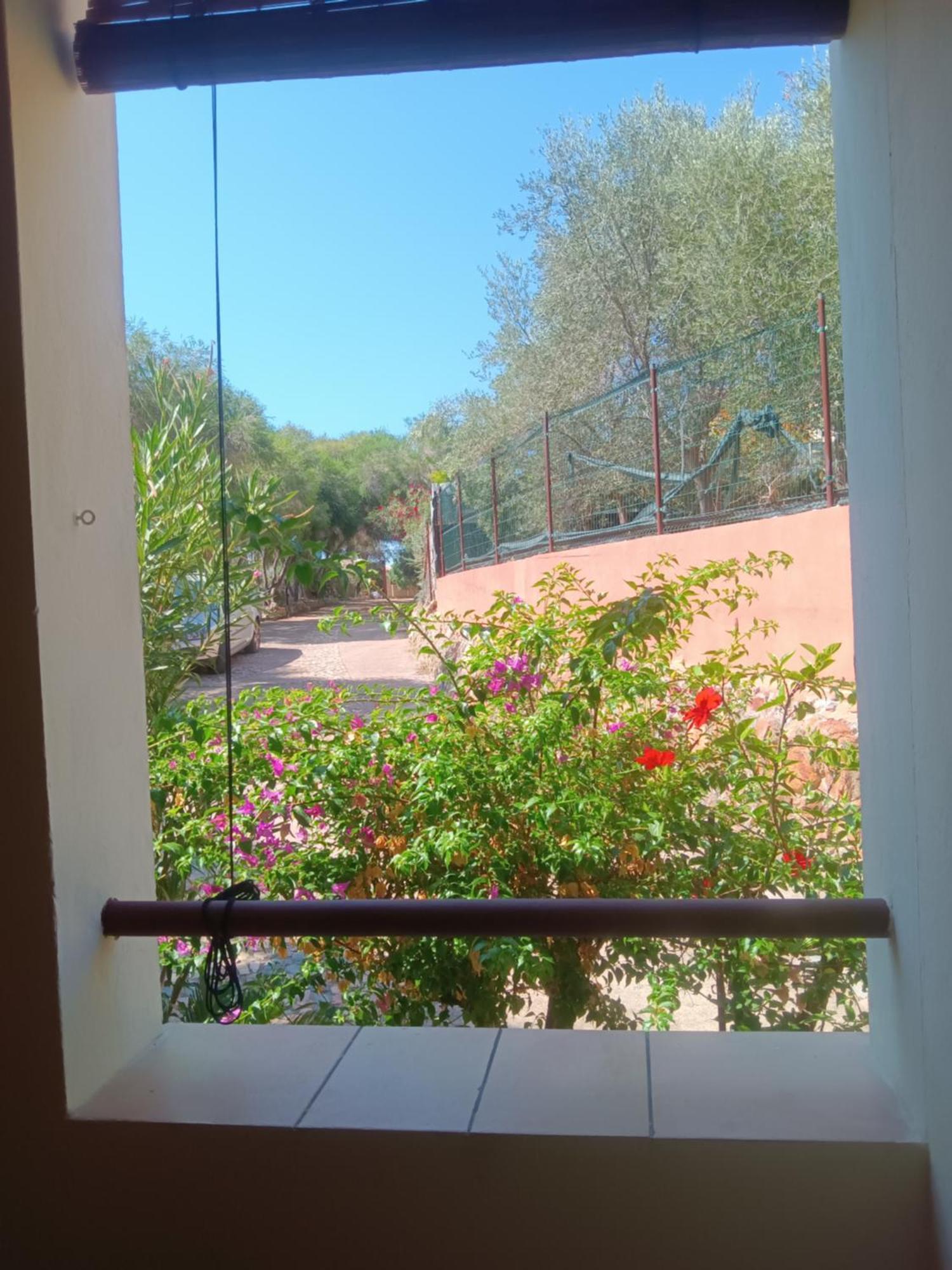 Vacanze A Solanas Con Clima Cup1863 Dış mekan fotoğraf